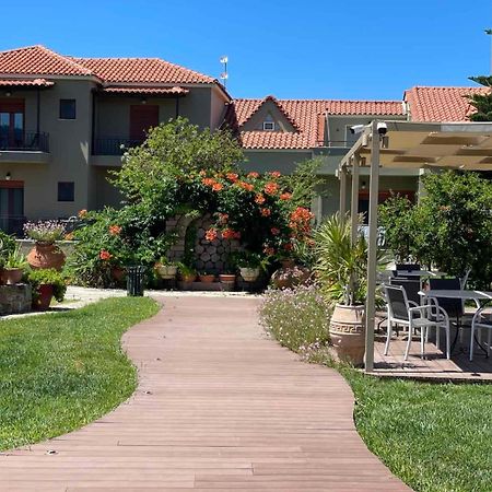 Ariadnes Holiday Accommodation Apidias Lakos Bagian luar foto