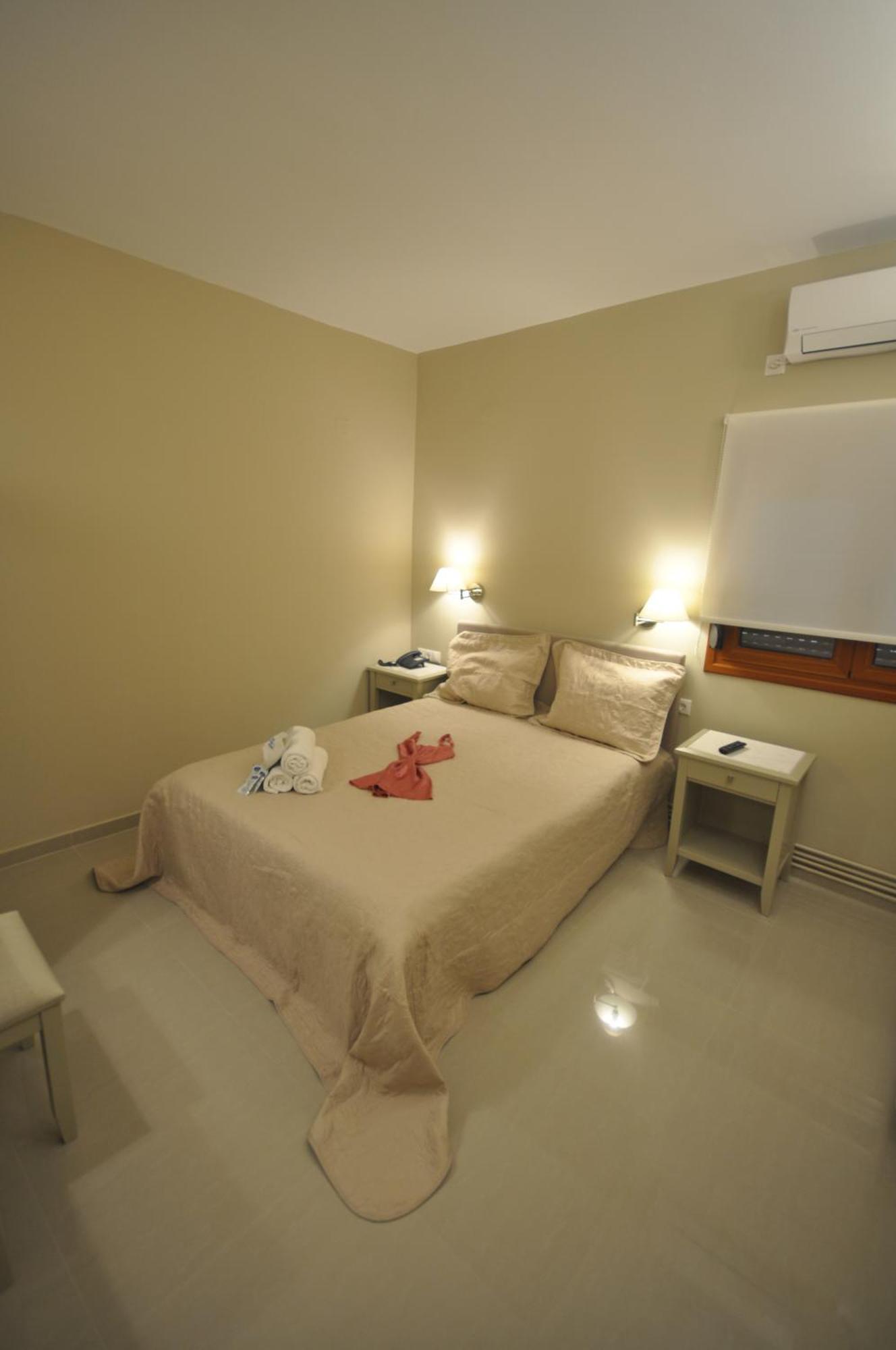 Ariadnes Holiday Accommodation Apidias Lakos Ruang foto