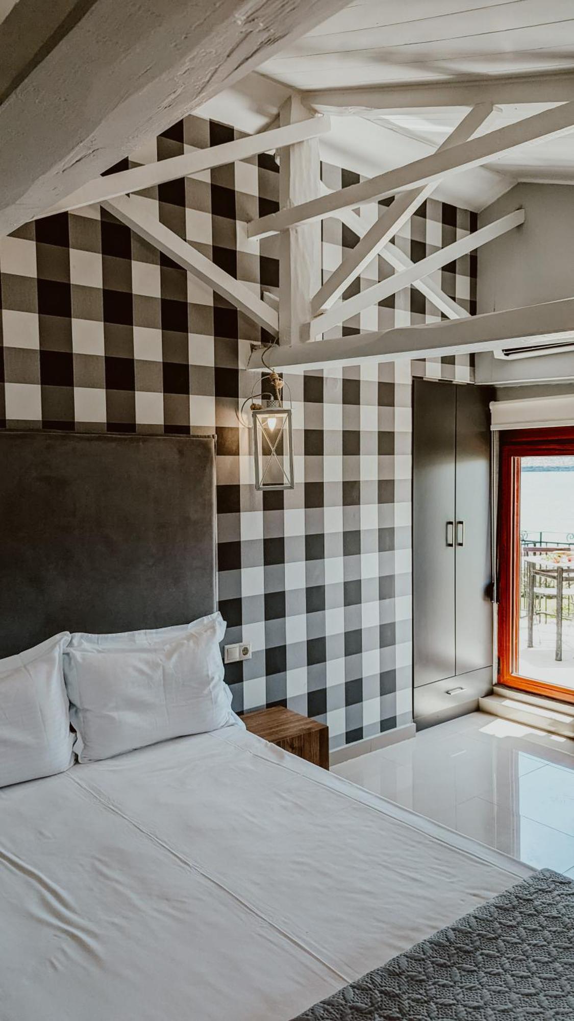 Ariadnes Holiday Accommodation Apidias Lakos Bagian luar foto
