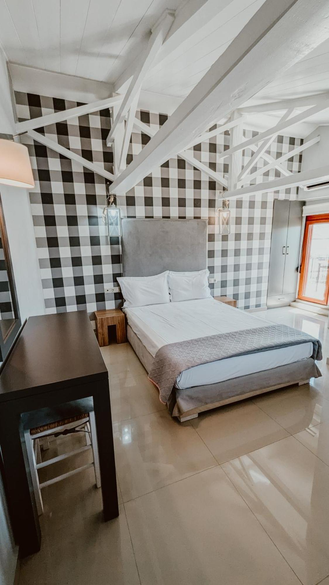 Ariadnes Holiday Accommodation Apidias Lakos Bagian luar foto